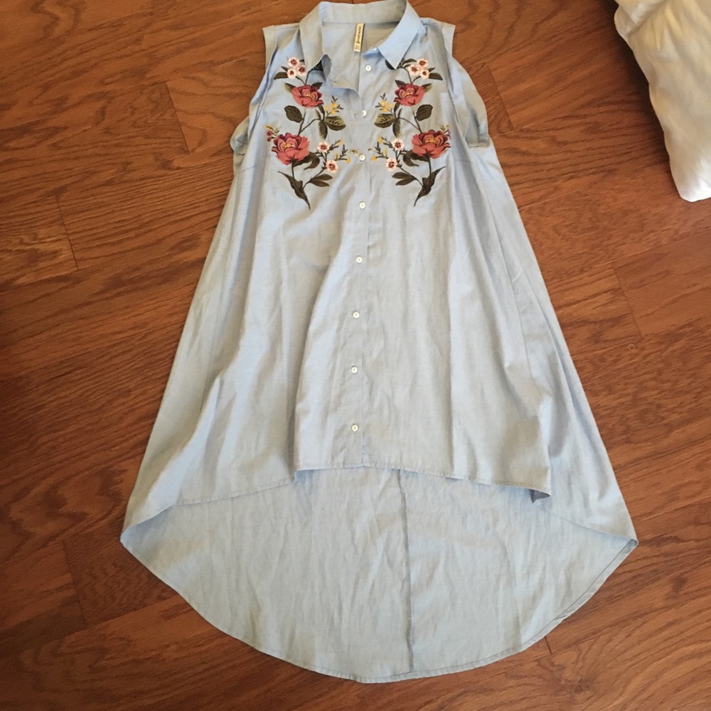 STRADIVARIUS light blue and floral shirt dress